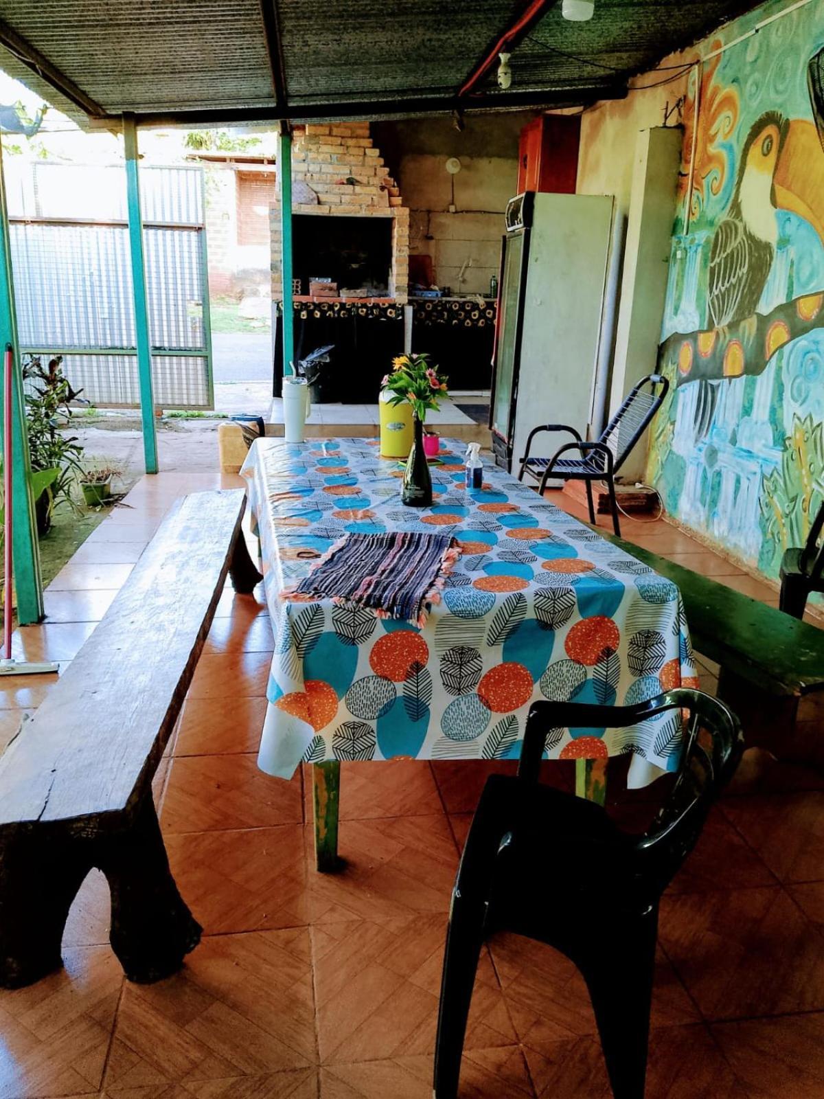 Hostel Loli Porto Iguaçu Exterior foto